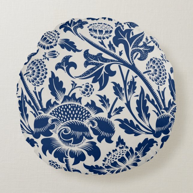 Intricate blue floral pattern on light background rond kussen (Voorkant)