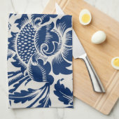 Intricate blue floral pattern on light background theedoek (Quarter Fold)