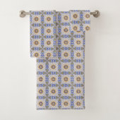 intricate blue, yellow, & white geometric pattern bad handdoek (Insitu)