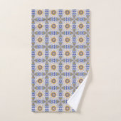intricate blue, yellow, & white geometric pattern  bad handdoek (Handdoek)