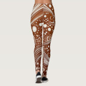 Intricate Elegantie: Wit Design op Bruine Leggings (Achterkant)