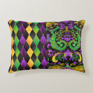 Intricate Mardi Gras Colors Dragon, Diamond Accent Kussen