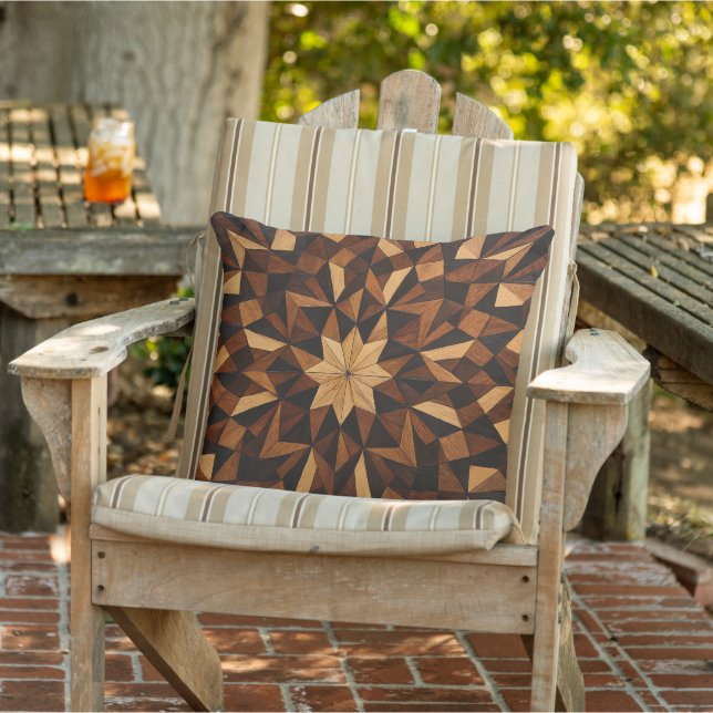 "Intricate Marquetry Geometric Wood Throw Pillow" Buitenkussen (Stoel)