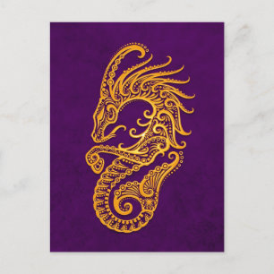 Intricate Yellow Capricorn Zodiac op Paars Briefkaart
