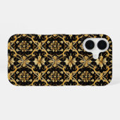 Intrict Gold Pattern iPhone 16 Hoesje (Achterkant horizontaal)