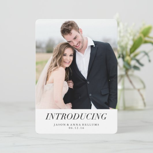 Introductie | Moderne aankondigingen van fotowedde (Staand voorkant)