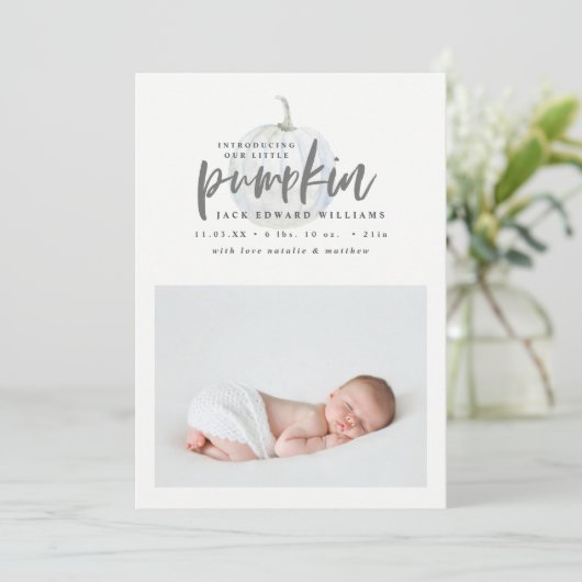 Introductie van onze kleine pompoen geboorte aanko feestdagenkaart (Staand voorkant)