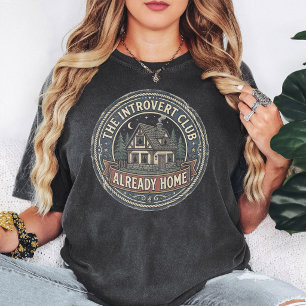 Introvert Club Reeds Thuis Cabin Badge T-shirt
