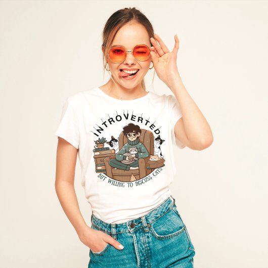"Introvert maar bereid om katten te bespreken" Gra T-shirt