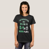 Introvert, maar bereid om te discussiëren over pla t-shirt (Voorkant volledig)