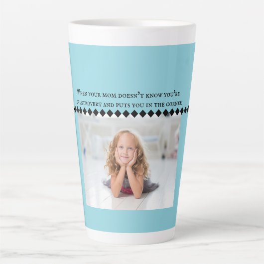 Introvert meme latte-Mok Latte Mok (Voorkant)