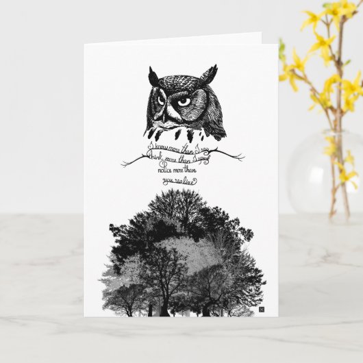 Introvert uil wijsheid geïllustreerd inkt citaat kaart (Gele Bloem)