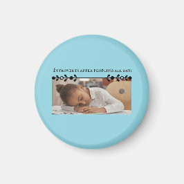 introverte mememagnet magneet