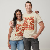 Introverte verenigt u afzonderlijk in uw eigen hui t-shirt (Unisex)