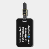 Introverted, maar bereid om cartografie te besprek bagagelabel (Voorkant verticaal)