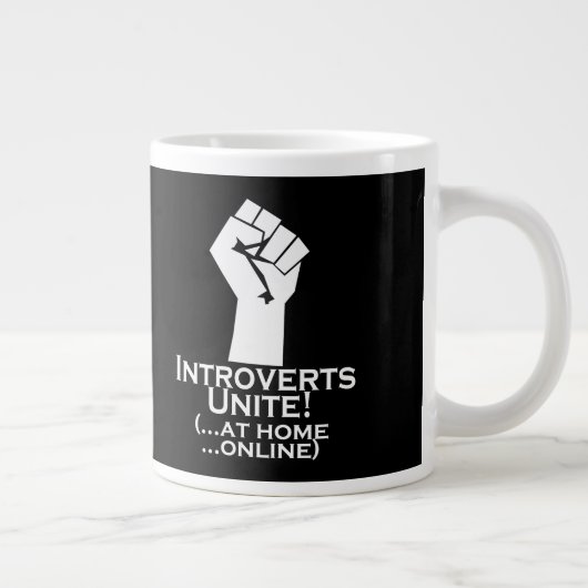 Introverts verenigen, thuis, online, grappig grote koffiekop (Rechts)