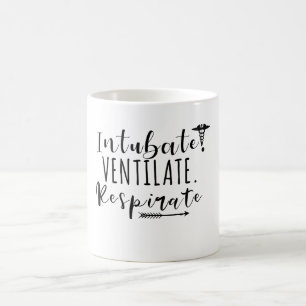 Intuberen. Ventileren. Respireren Koffiemok