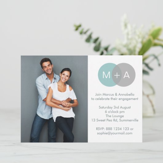 Intwinde Circles Engagement Party Fotouitnodiging Kaart (Staand voorkant)
