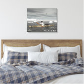 Inuit Kayak Canvas Afdruk (Insitu (Slaapkamer))