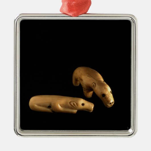 Inuit polaire beren, 14e tot 15e eeuw metalen ornament (Voorkant)