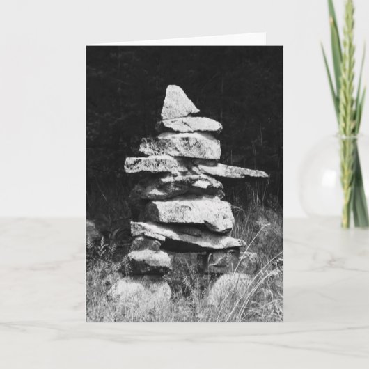 Inukshuk bevindt zich sterk kaart (Voorkant)