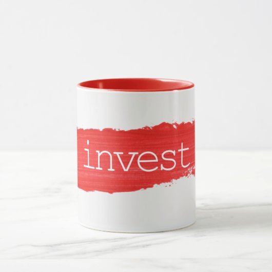 INVEST Tekst Op Rode Verf Mok (Midden)