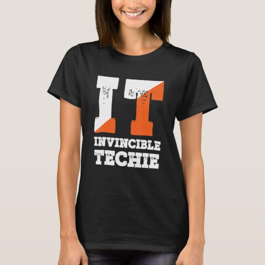 Invincible Techie Computer Programmer Tech Savy T-shirt (Voorkant)