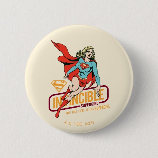 Invincie Supergirl Retro Grafisch Ronde Button 5,7 Cm (Voorkant)