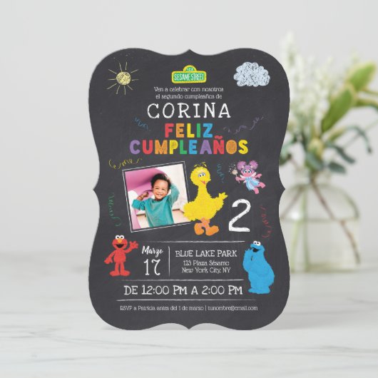Invitación de Cumpleaños de Plaza Sésamo Kaart (Staand voorkant)