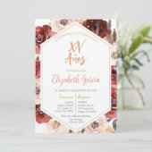 Invitación de quiceañera floral rosa en español kaart (Staand voorkant)