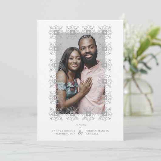 Invitación Wedding Grey Fancy Ornament Lace Effect Kaart (Staand voorkant)