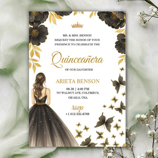 Invitation for a Quinceañera with elegant floral  Kaart