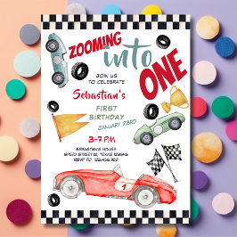 Inzoomen op een snelheid raceauto eerste verjaarda kaart