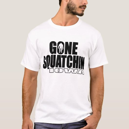 IOWA Gone Squatchin - Original Bobo T-shirt (Voorkant)