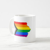 Iowa State Pride LGBTQ Progress Pride Koffiemok (Voorkant links)