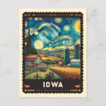 Iowa | Vincent van Gogh geïnspireerd Briefkaart<br><div class="desc">Ga op schilderachtige reis door het hart met "Iowa | Vincent van Gogh Geïnspireerd Briefkaart." Dit briefkaart transformeert Iowa's typische landschappen - van de glooiende landbouwgronden tot de serene Des Moines River - in een doek dat de levendige, wervelende stijl van Vincent van Gogh weergeeft. Elke penseelstreek legt de essentie...</div>