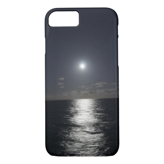 iPhone 7 Hoesje maan en oceaanstrand bij nacht (Achterkant)