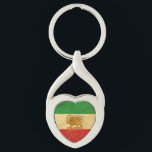 Iran Vlaggenleeuw en zon sjah van Iran Vlaggen Sle Sleutelhanger<br><div class="desc">Metalen sleutelhanger met de bekende voormalige Iraanse Leeuw- en Zonnemembleemvlag (Shah of Iran flag) die tussen 1925-1979 in gebruik was in distressed grunge old style design. Dit ontwerp met krassen toont de oude Iraanse vlag in retro- stijl. Deze staatsvlag en vaandel van de constitutionele monarchie van Iran onder de Pahlavi-dynastie...</div>