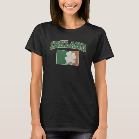 Ireland Lucky Shamrock Happy St Patrick's Day C Ir T-shirt (Voorkant)