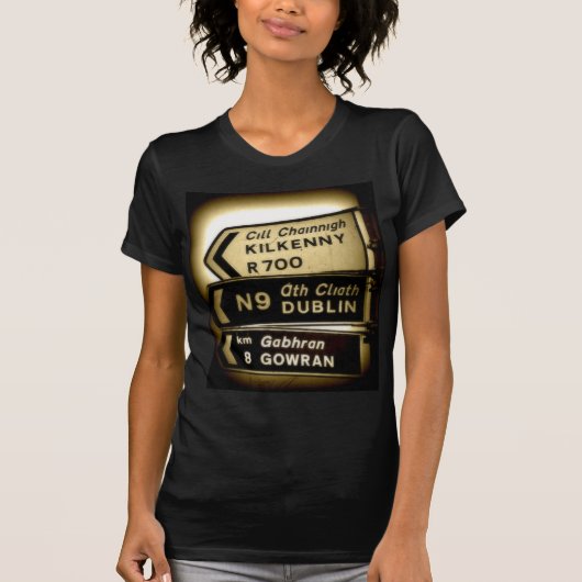 Ireland Roadside Signs T-shirt (Voorkant)