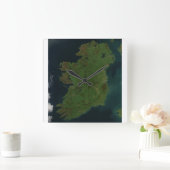 Ireland Satellite Map Clock Vierkante Klok (Huis)