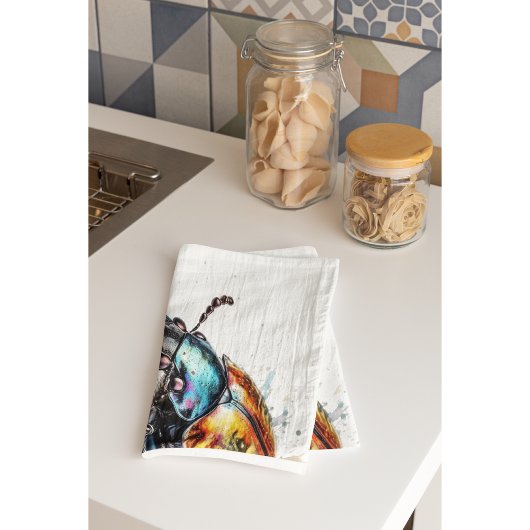 Iridescent Beetle in Waterverf Theedoek