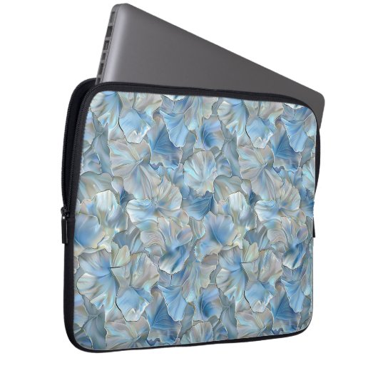 Iridescent Blue Pearl Petal Pattern Laptop Sleeve (Voorkant Rechts)