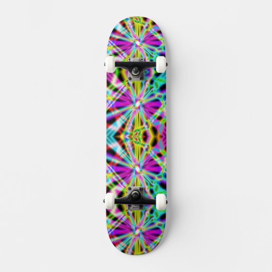 Iridescent Chrome 2 Skateboard (Voorkant)
