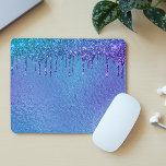 Iridescent Glitter maakt blauw Paars holografisch  Muismat<br><div class="desc">Dit ontwerp is gemaakt met behulp van digitale kunst. Het kan in het gebied worden aangepast door de klik aan te passen en de naam, initialen of woorden aan te passen. U kunt de tekstkleur en de stijl ook veranderen of de tekst voor een slechts ontwerp van het afbeelding schrappen....</div>