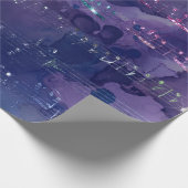 Iridescent Musical Notes on Paars Cadeaupapier (Hoek)