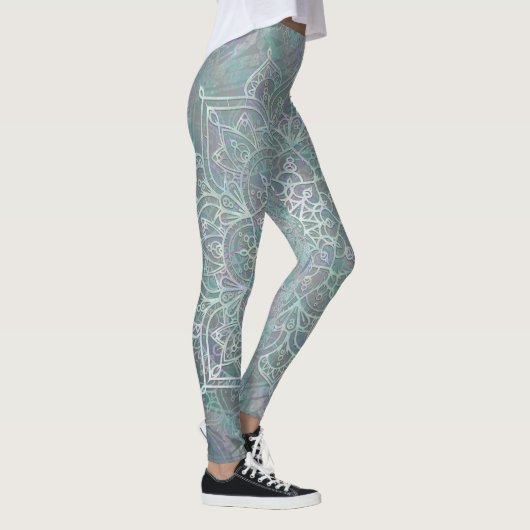 Iridescent Shimmer Mandala Boho Chic Leggings (Rechts)