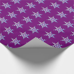 Iridescent sneeuwvlok op amethyst-paars cadeaupapier
