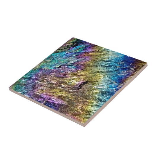 Iridescentie regenboogkleur zeldzame minerale doua tegeltje (Zijkant)