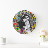 Irie the Siberian Husky in Butterflies II Grote Klok (Huis)